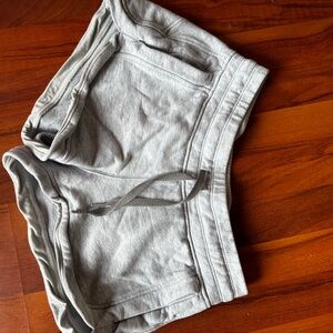 lululemon athletica Women's Light Gray Athletic Drawstring Shorts